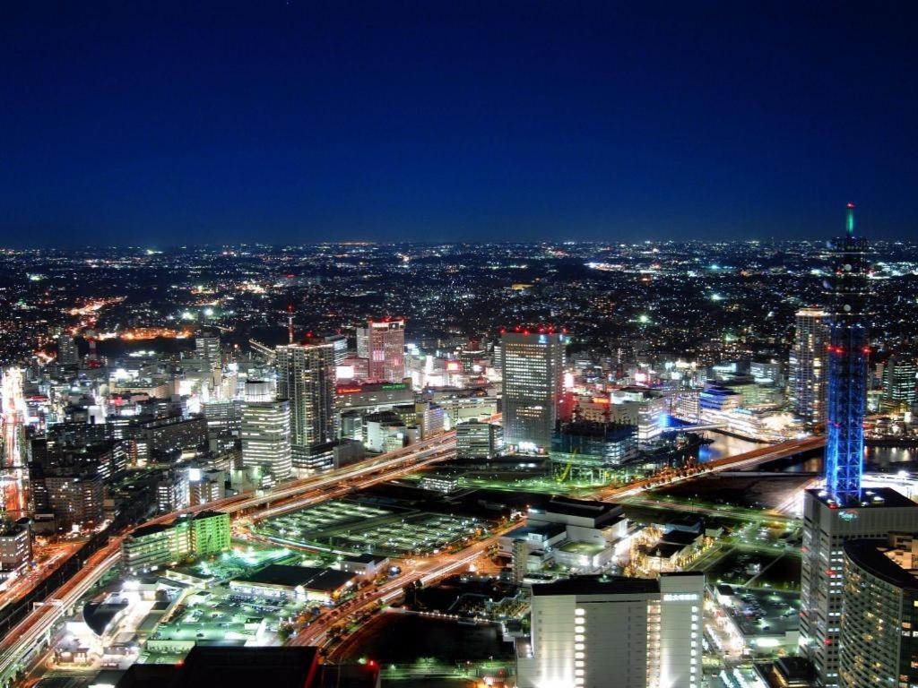 Yokohama Royal Park Hotel Exterior photo